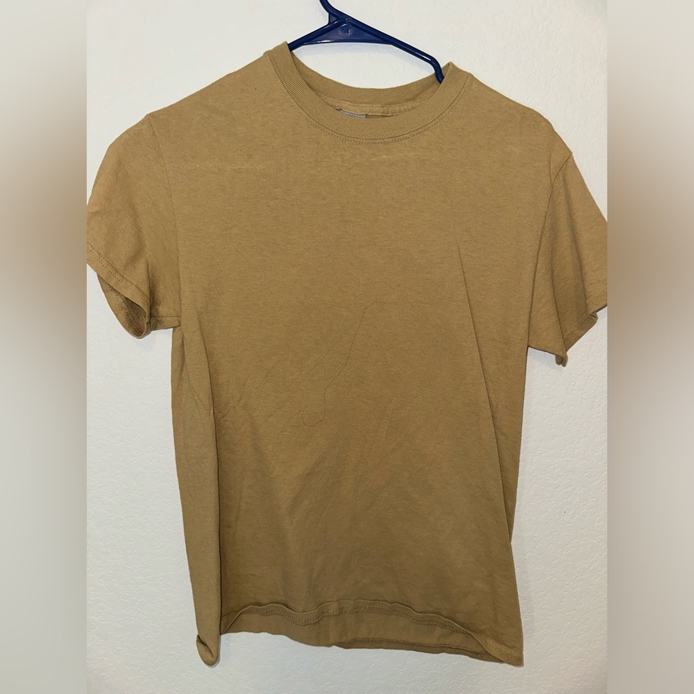 GOLD TSHIRT